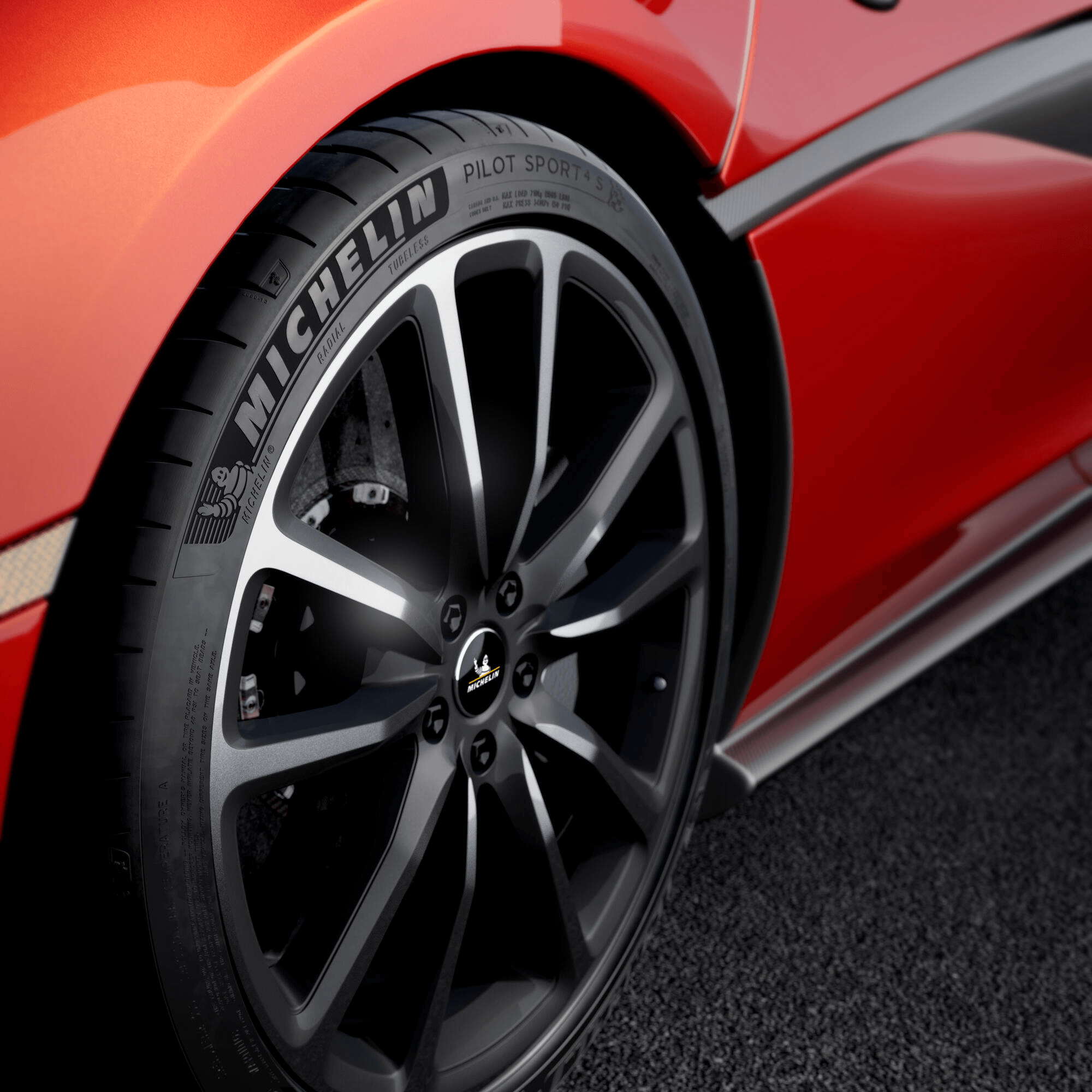  Pilot Sport 4S